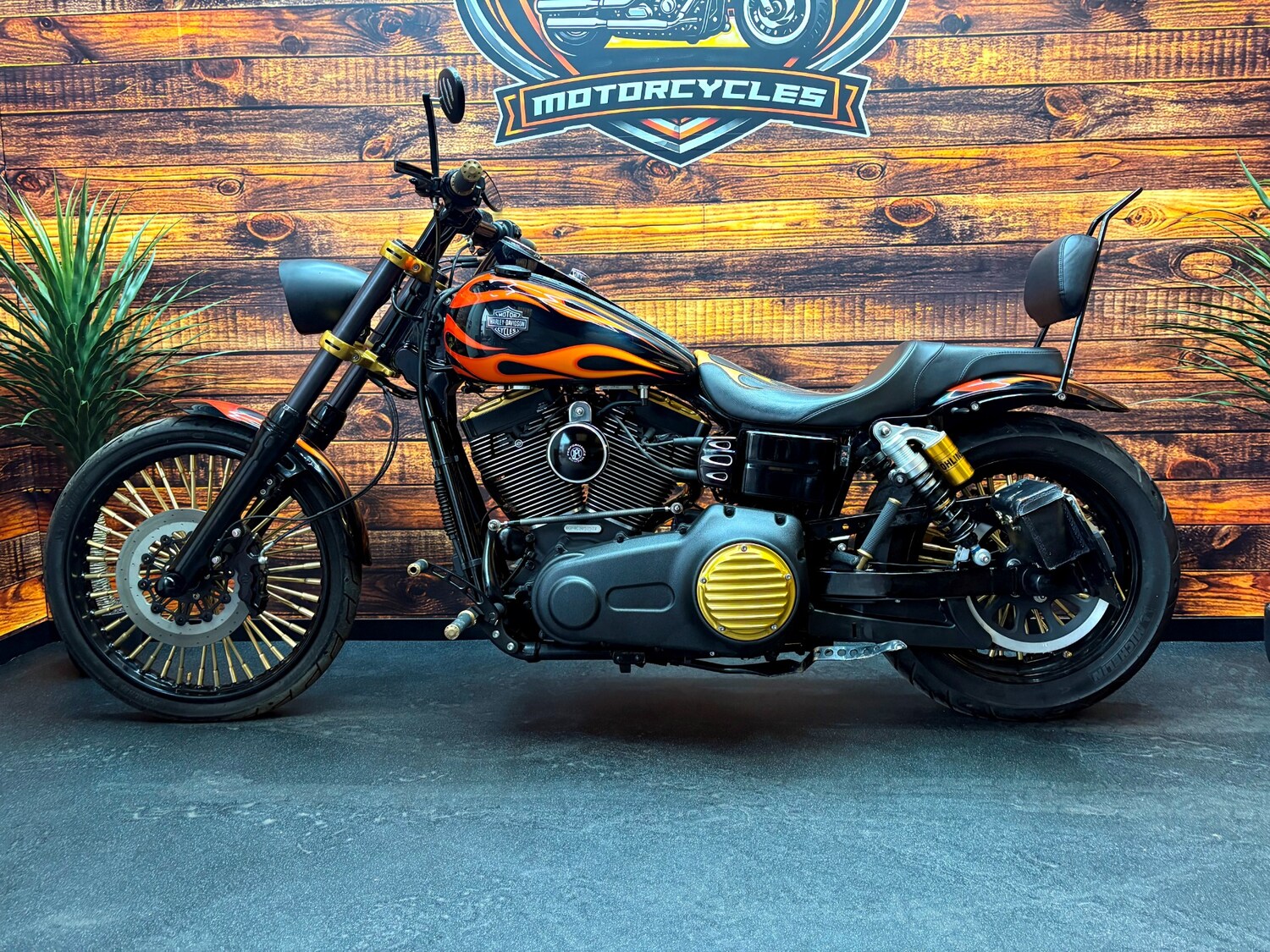 Harley-Davidson DYNA WIDE GLIDE