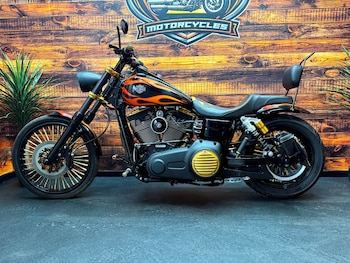 Used Harley-Davidson DYNA WIDE GLIDE 2012 for sale - bike-77661974: Photo