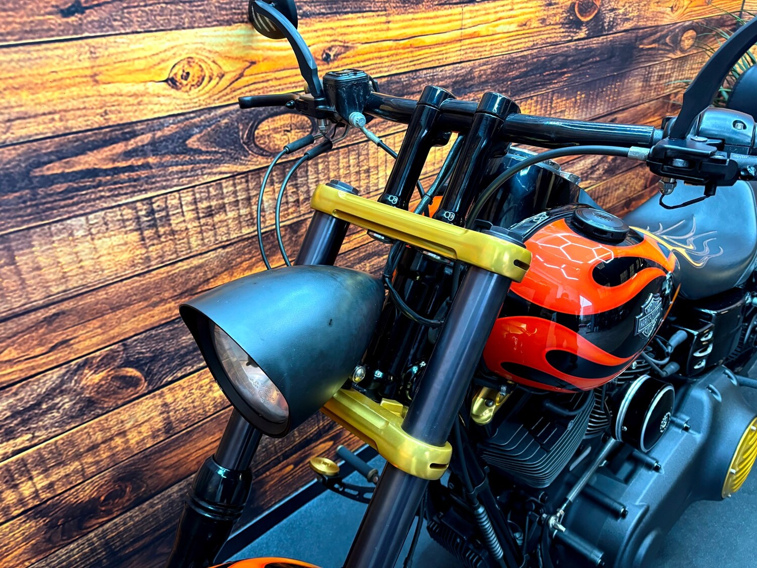 Harley-Davidson DYNA WIDE GLIDE