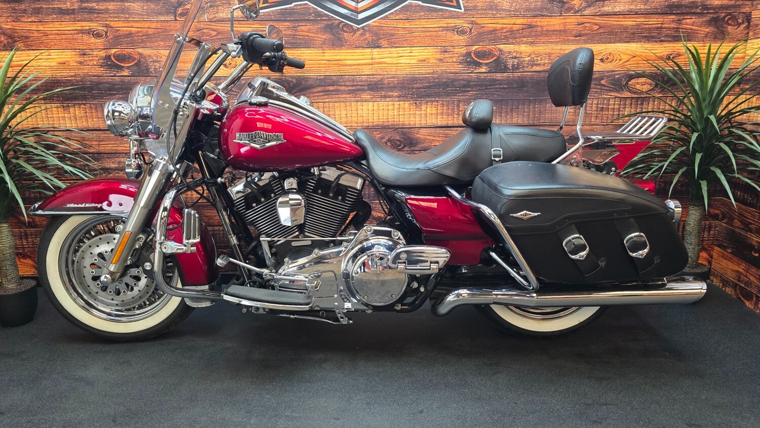 Used Harley-Davidson TOURING ROAD KING 2014 for sale - 78926636: Photo 15