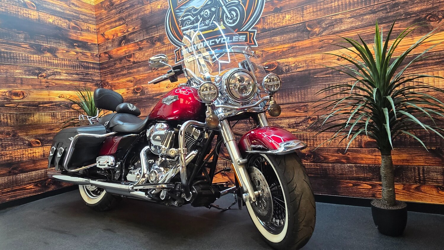 Used Harley-Davidson TOURING ROAD KING 2014 for sale - 78926636: Photo 5