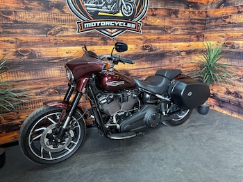 Used Harley-Davidson SOFTAIL SPORT GLIDE 2018 for sale - bike-78615412: Photo