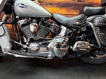 Used Harley-Davidson SOFTAIL HERITAGE 1450 2021 for sale - bike-78861842: Photo