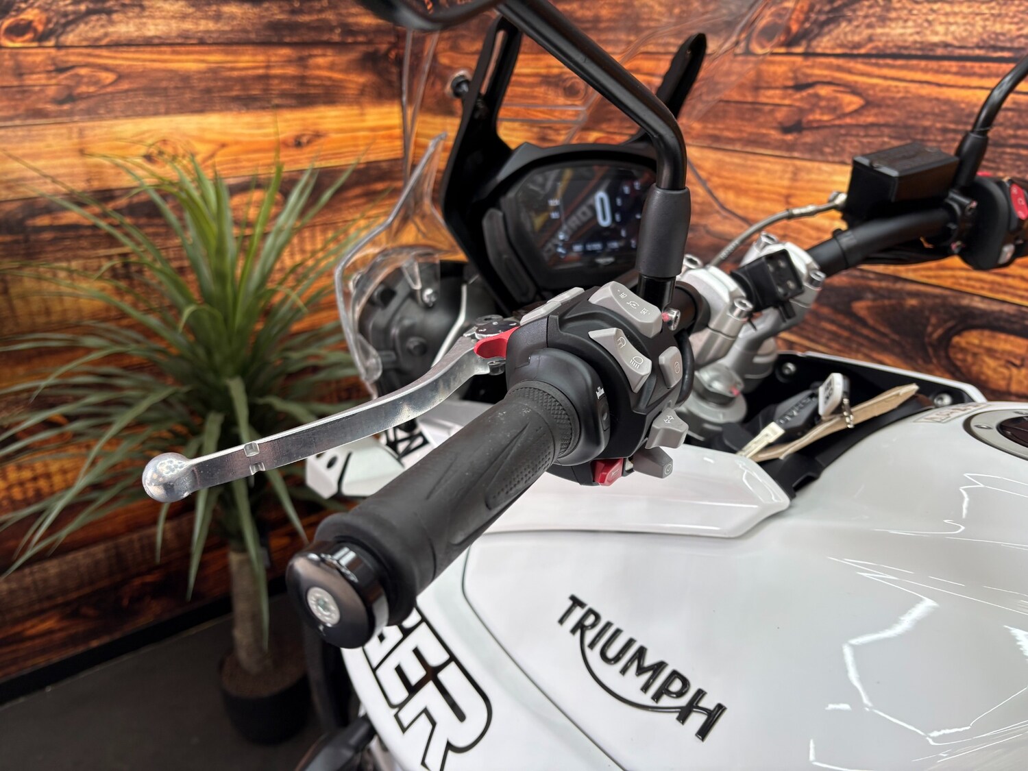Used Triumph TIGER 2021 for sale - 78486041: Photo 14