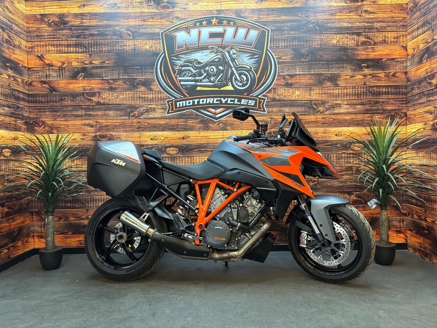 Used KTM 1290 SUPERDUKE GT 22 2022 for sale - 78438847: Photo 13