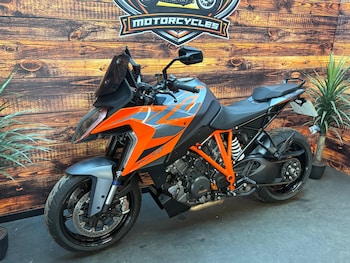 Used KTM 1290 SUPERDUKE GT 22 2022 for sale - bike-78438847: Photo
