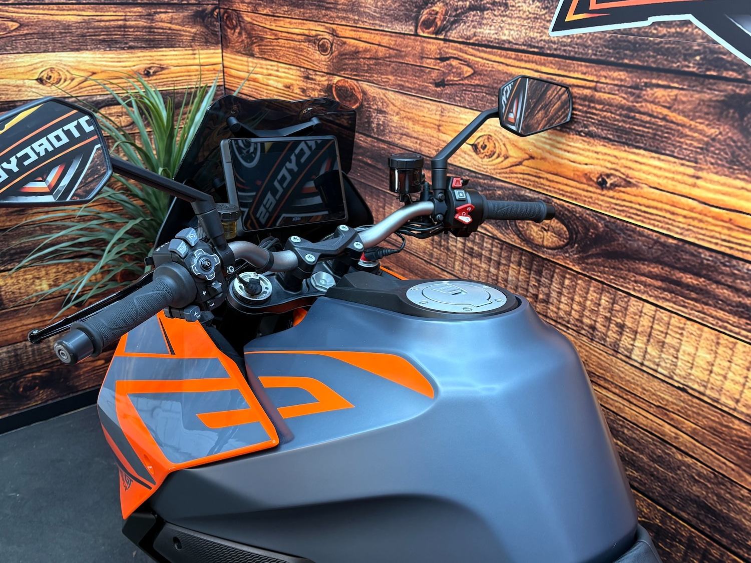 Used KTM 1290 SUPERDUKE GT 22 2022 for sale - 78438847: Photo 5