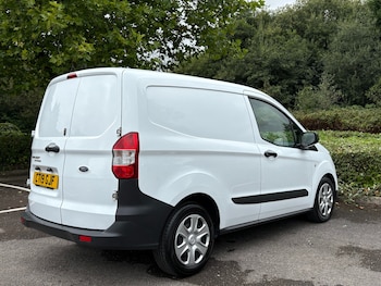 Used Ford Transit Courier 2019 for sale - 75583237: Photo