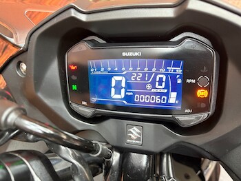 Used Suzuki GSX 2019 for sale - bike-79380787: Photo