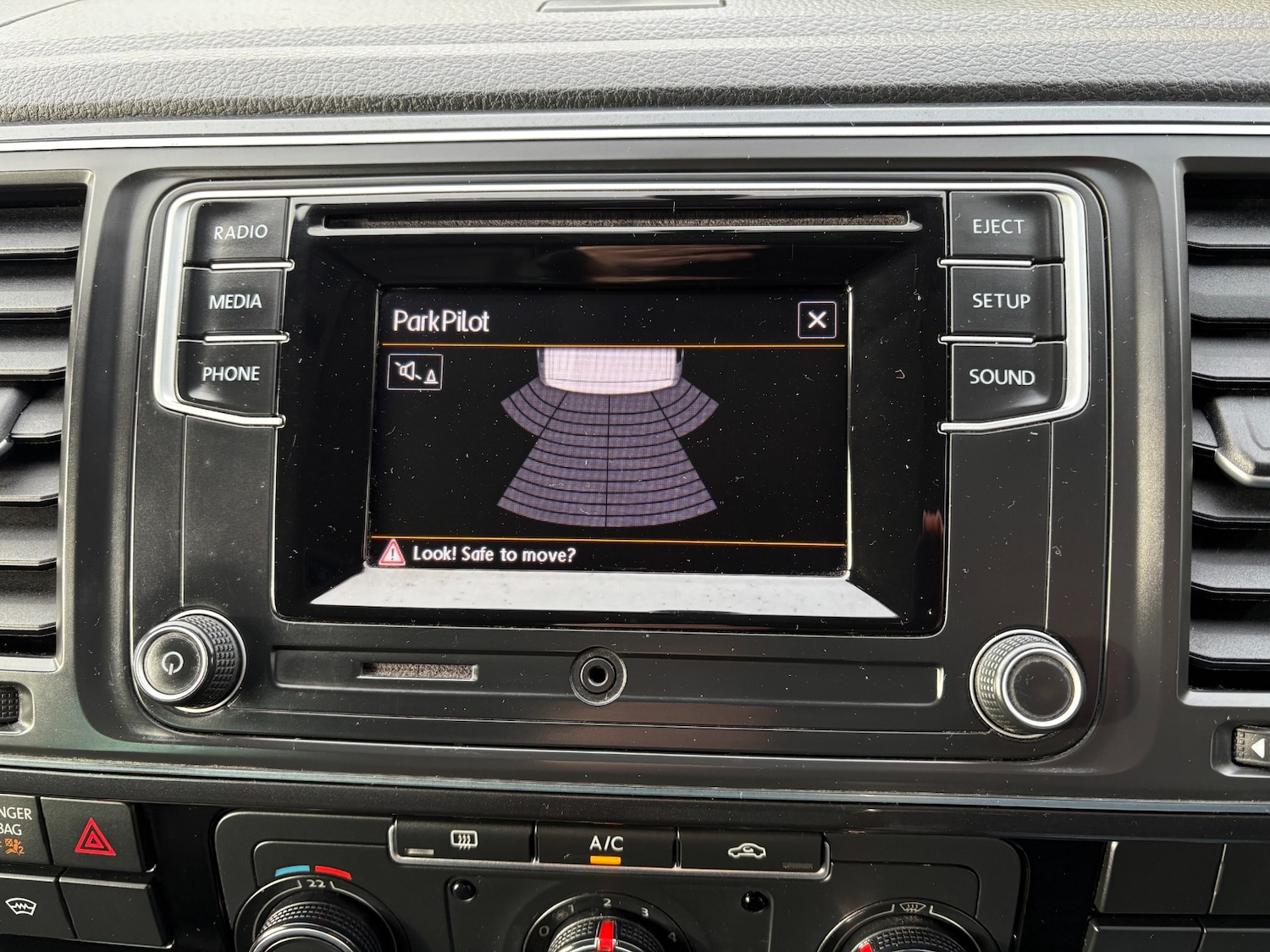 Used Volkswagen Transporter 2019 for sale - 76412142: Photo 38