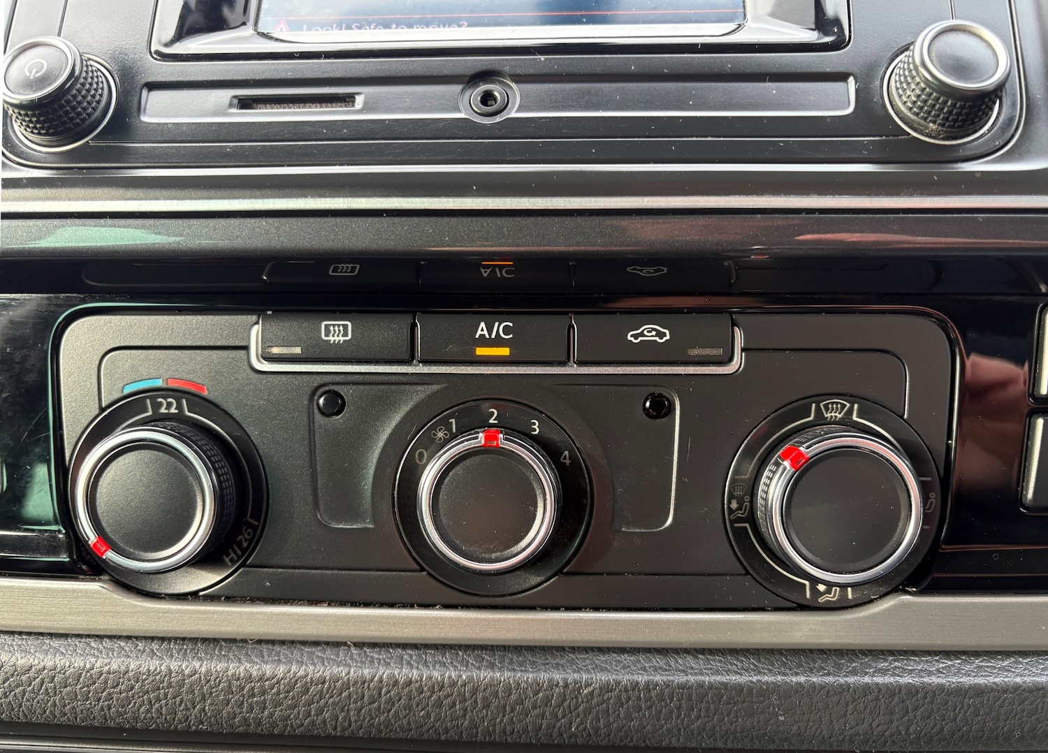 Used Volkswagen Transporter 2019 for sale - 76412142: Photo 39