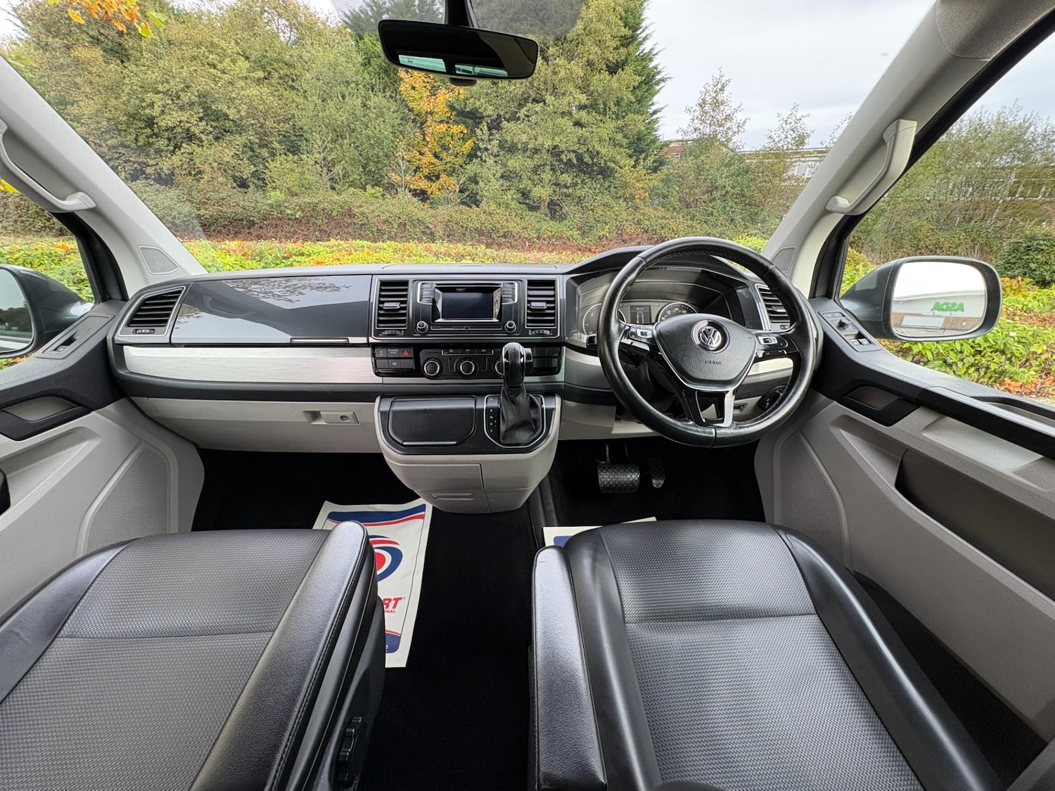 Used Volkswagen Transporter 2019 for sale - 76412142: Photo 5