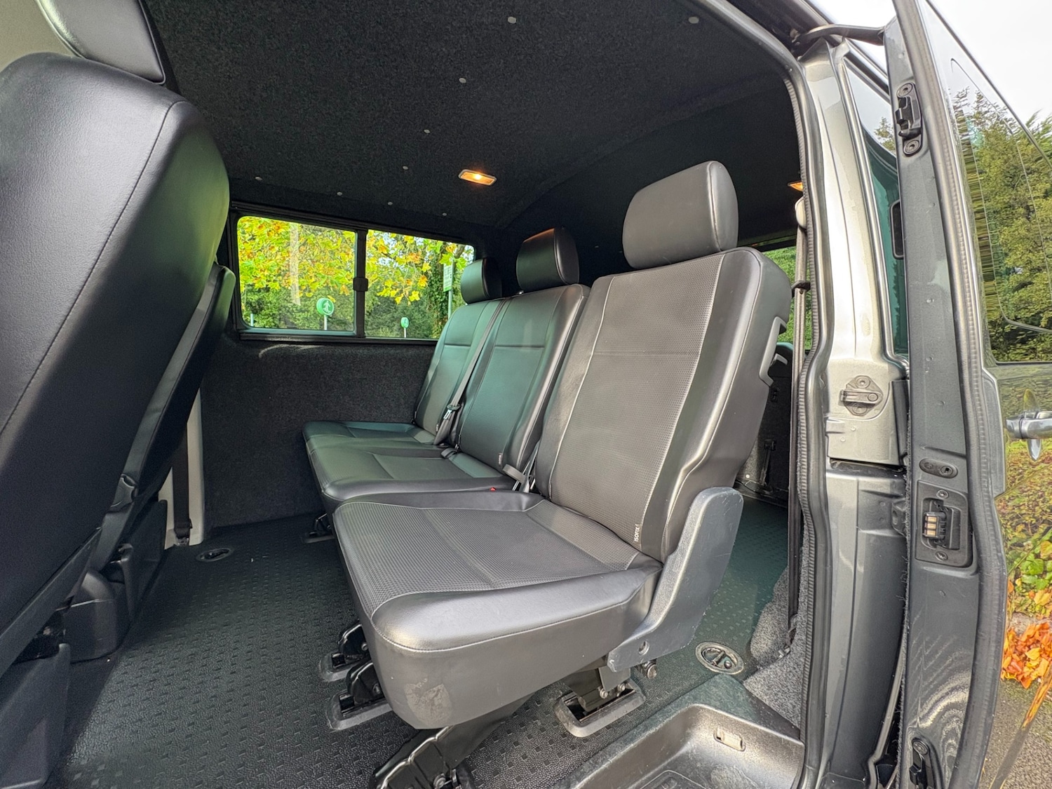 Used Volkswagen Transporter 2019 for sale - 76412142: Photo 8