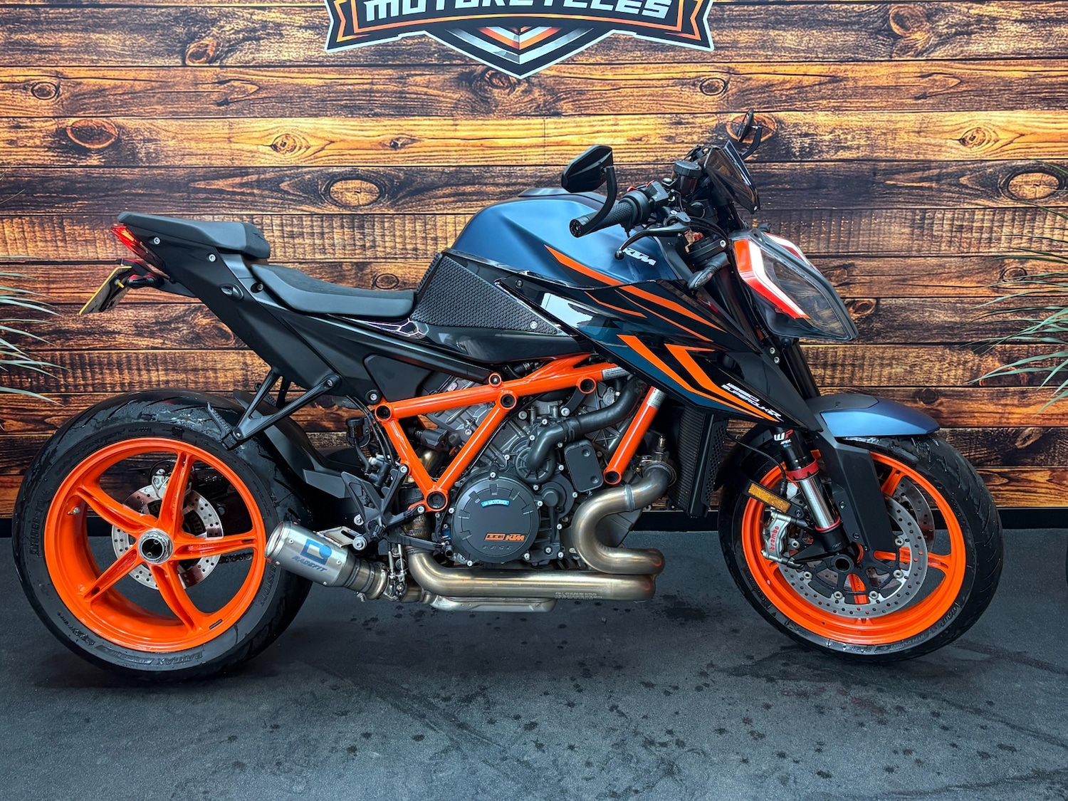 Used KTM SUPERDUKE 2023 for sale - 78653301: Photo 2