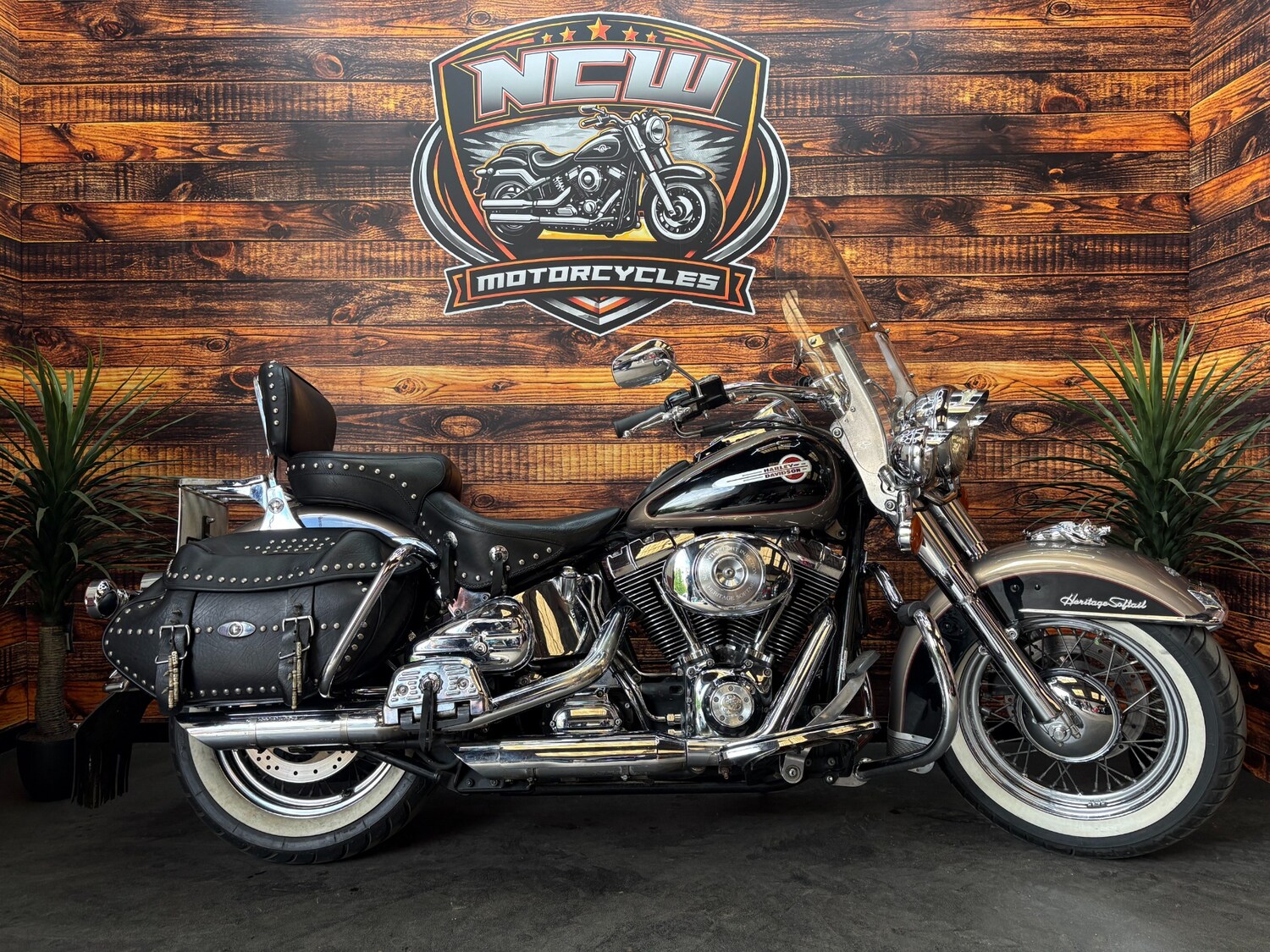 Used Harley-Davidson SOFTAIL CLASSIC 2004 for sale - 78484877: Photo 13