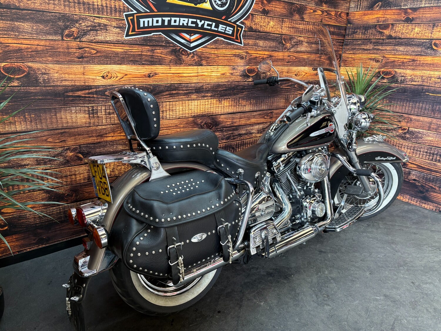 Used Harley-Davidson SOFTAIL CLASSIC 2004 for sale - 78484877: Photo 21