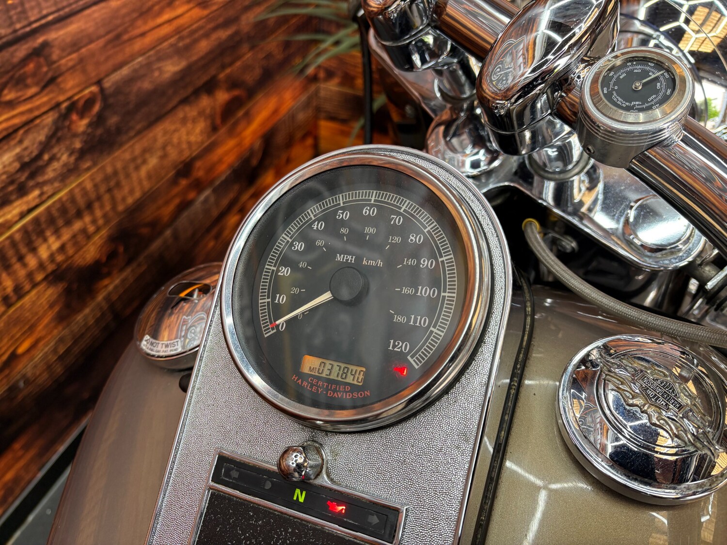 Used Harley-Davidson SOFTAIL CLASSIC 2004 for sale - 78484877: Photo 24
