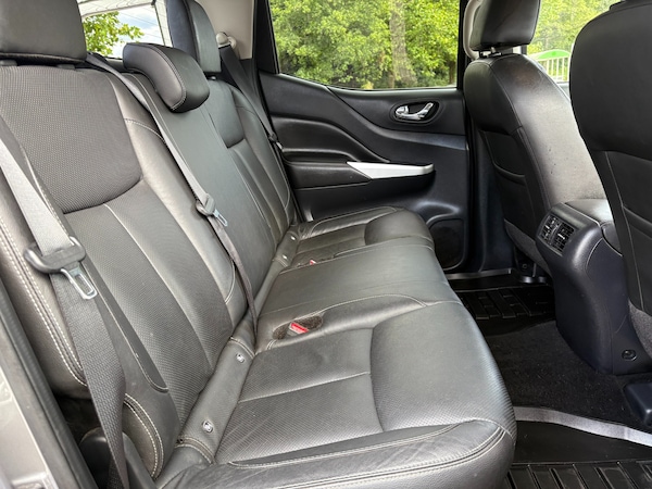 Used Nissan Navara 2018 for sale - 76339855: Photo 33