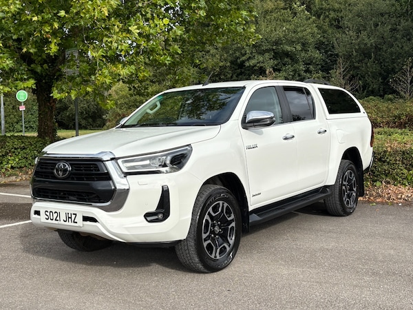Used Toyota Hilux 2021 for sale - 75711449: Photo 3