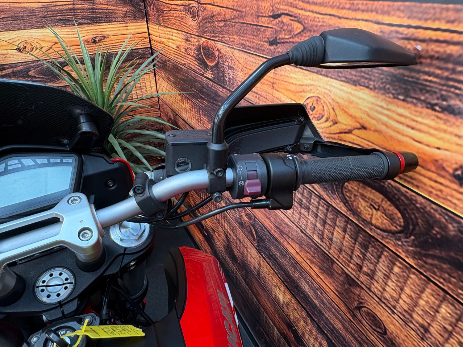 Used Ducati HYPERMOTARD 2018 for sale - 78860483: Photo 28
