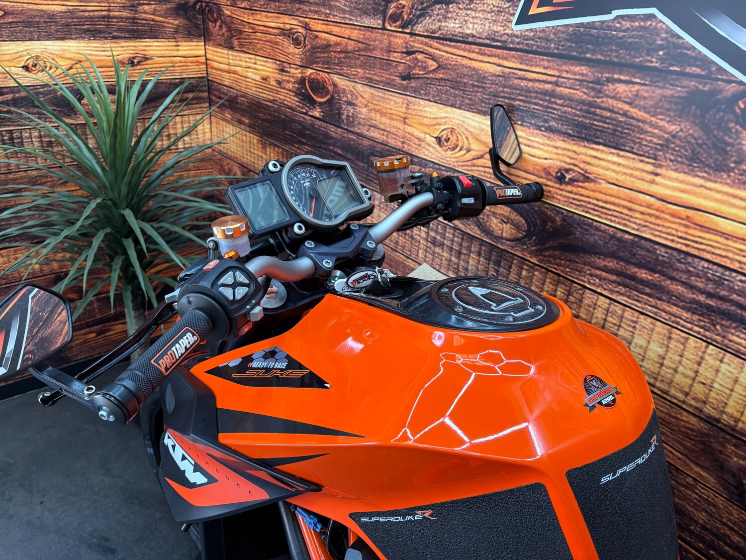 Used KTM SUPERDUKE 2015 for sale - 78484466: Photo 29