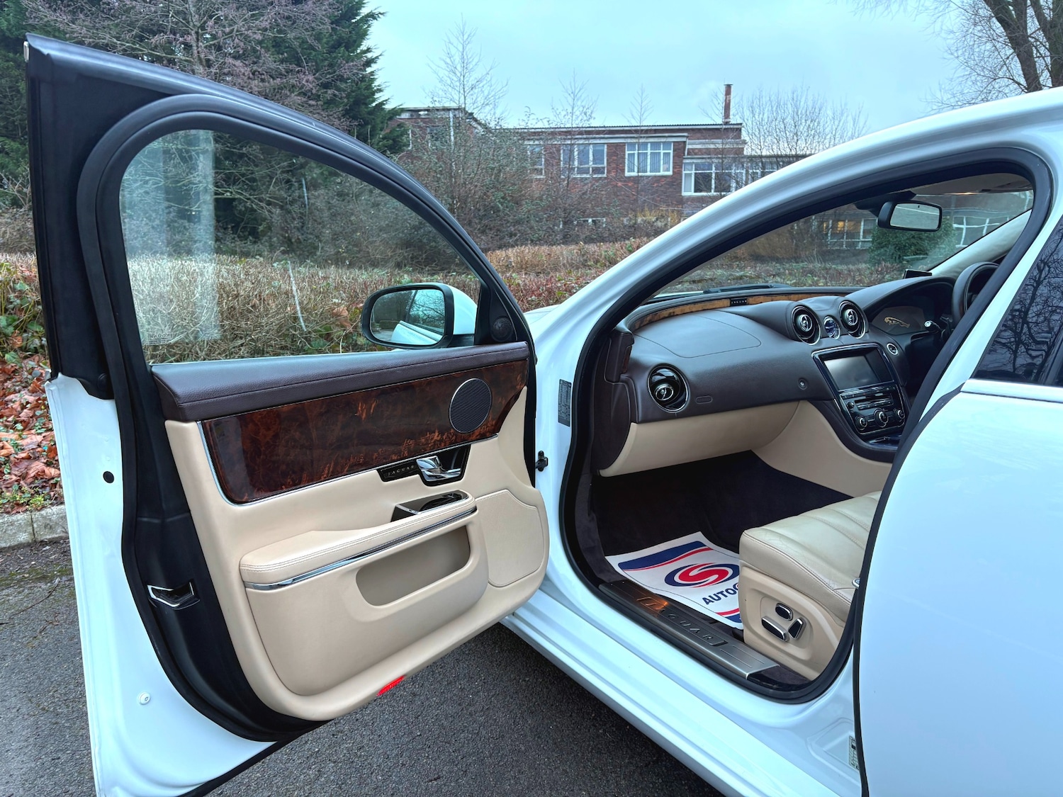 Used Jaguar XJ 2025 for sale - 77363680: Photo 14