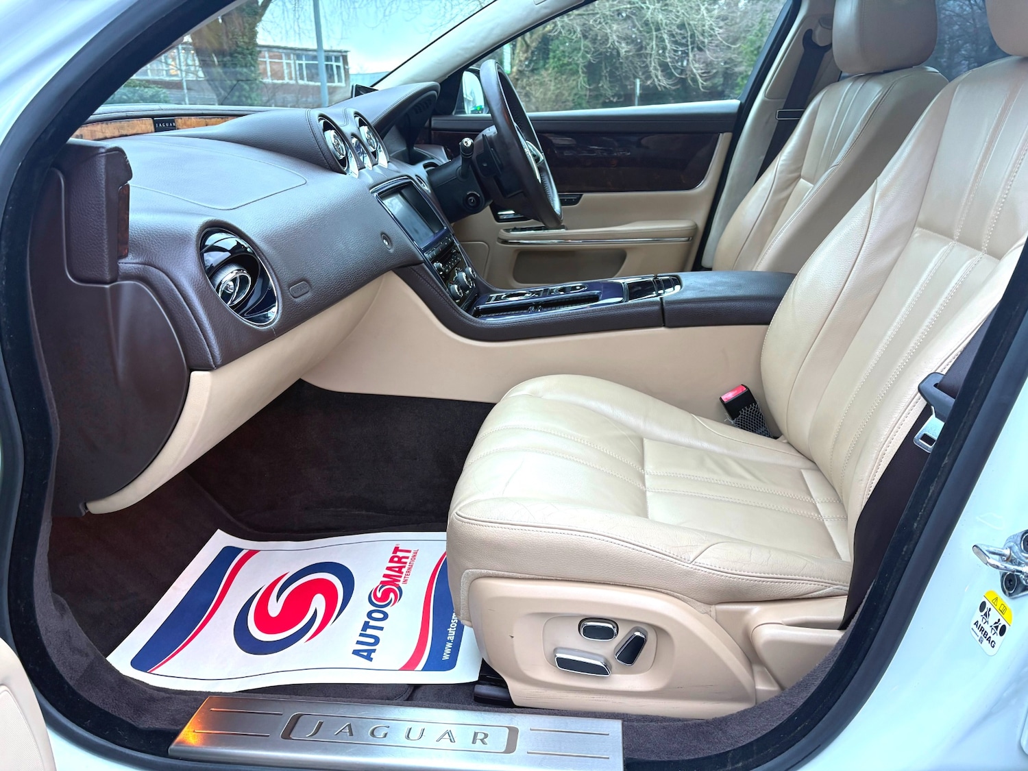 Used Jaguar XJ 2025 for sale - 77363680: Photo 15