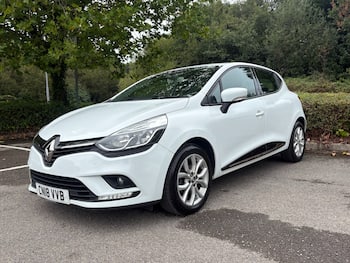 Used Renault Clio 2018 for sale - 79732202: Photo
