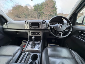 Used Volkswagen Amarok 2016 for sale - 77245858: Photo