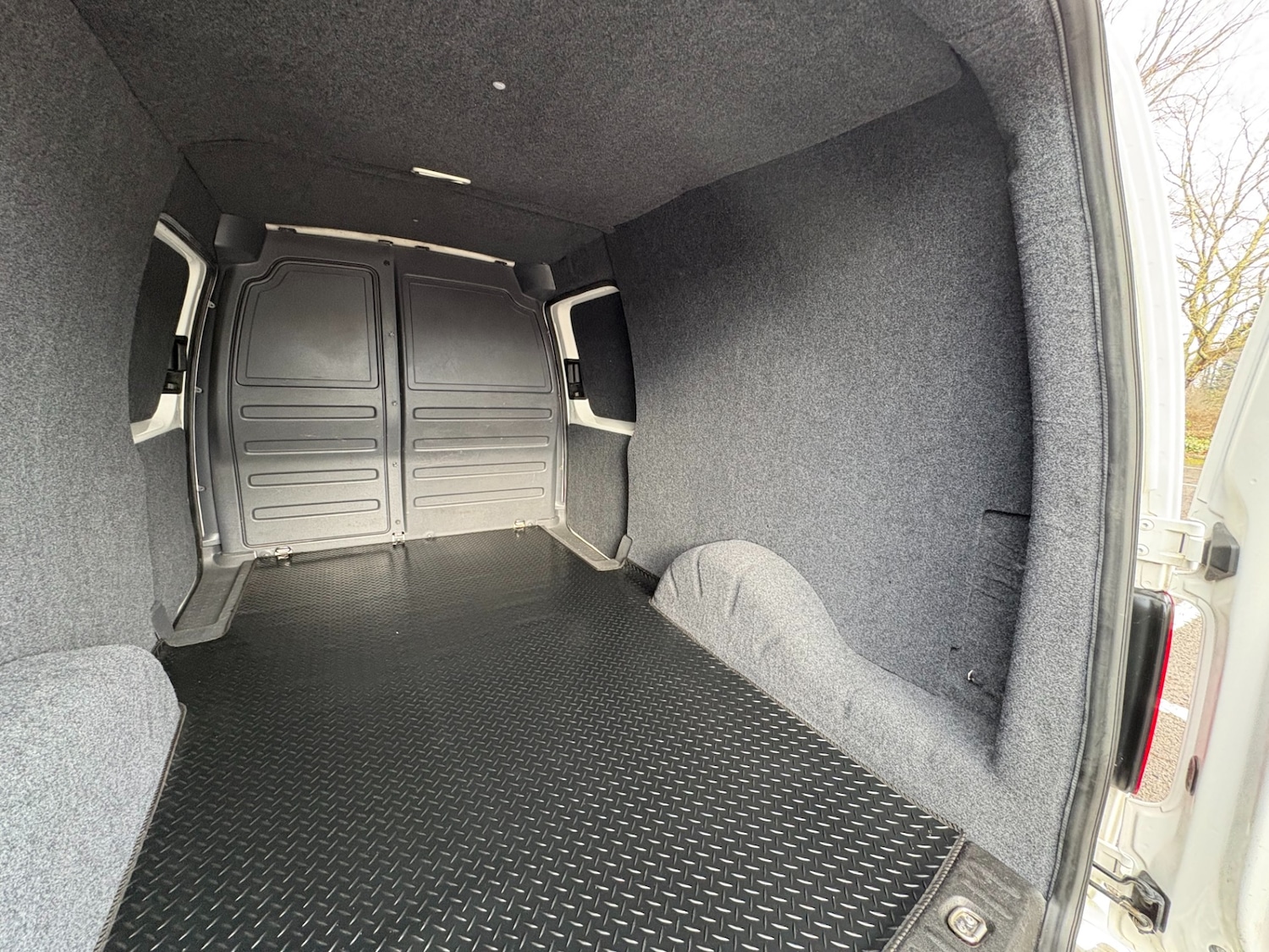 Used Volkswagen Caddy 2014 for sale - 77247419: Photo 16