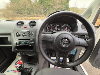 Used Volkswagen Caddy 2014 for sale - 77247419: Photo