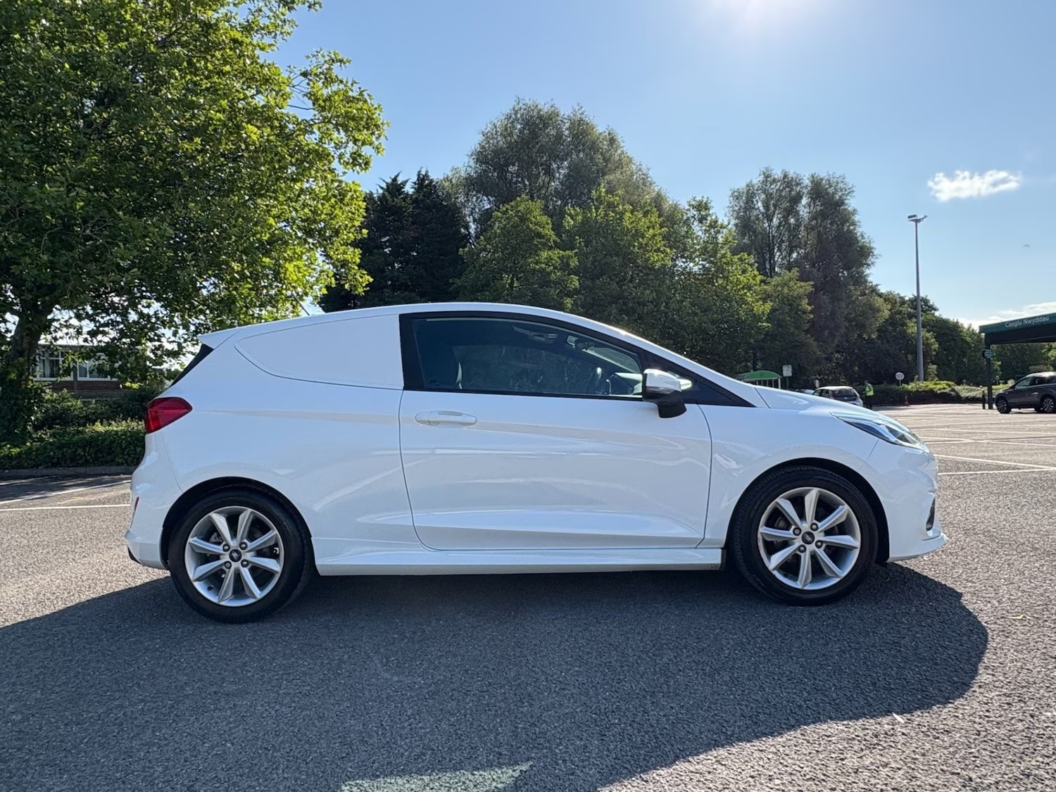 Used Ford Fiesta 2019 for sale - 76180894: Photo 24