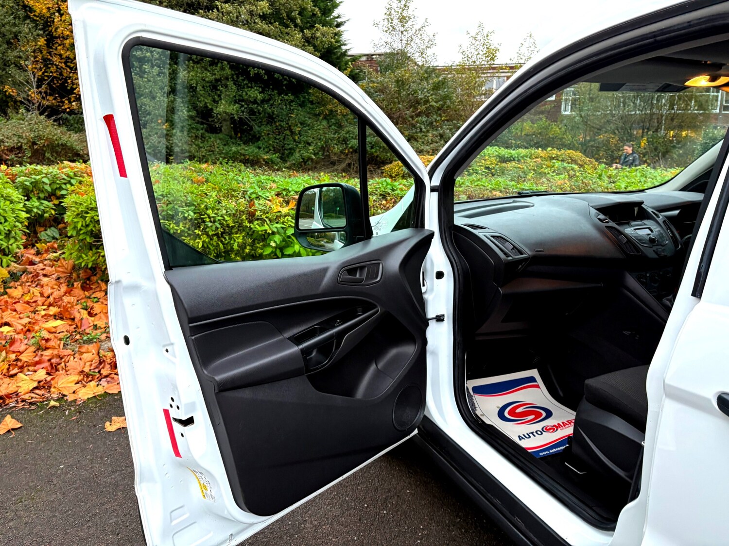 Used Ford Transit Connect 2017 for sale - 76479545: Photo 19