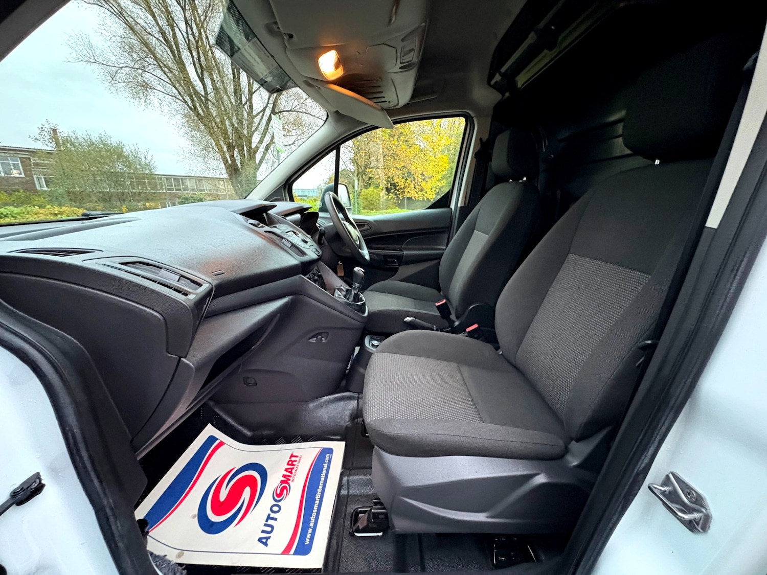 Used Ford Transit Connect 2017 for sale - 76479545: Photo 20