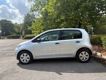 Used Volkswagen up! 2015 for sale - 79652603: Photo