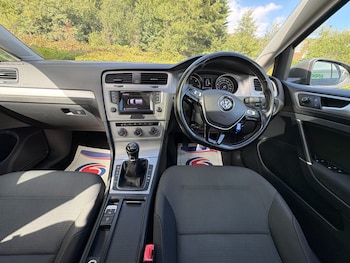 Used Volkswagen Golf 2014 for sale - 75921735: Photo