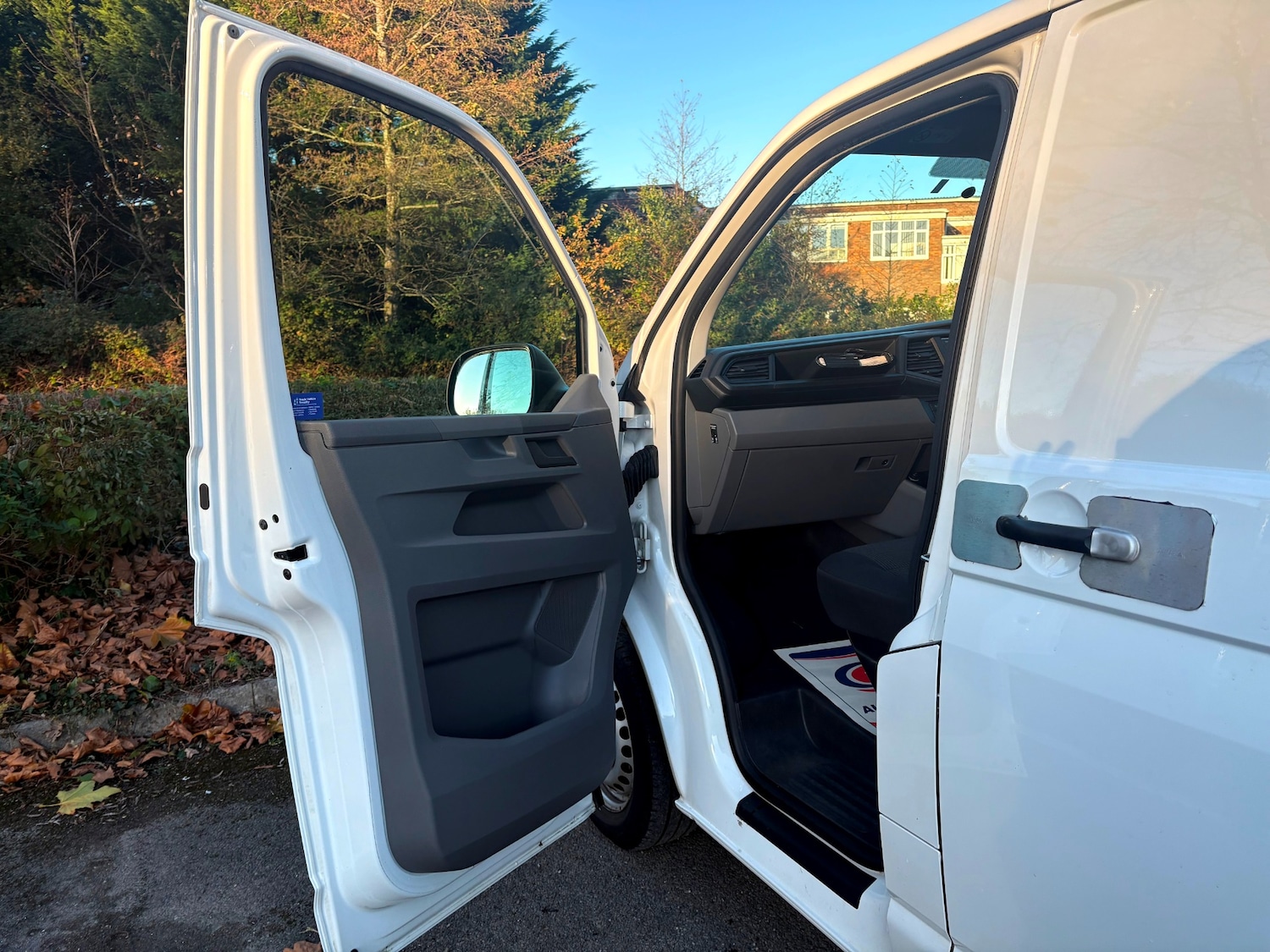 Used Volkswagen Transporter 2021 for sale - 76640041: Photo 14