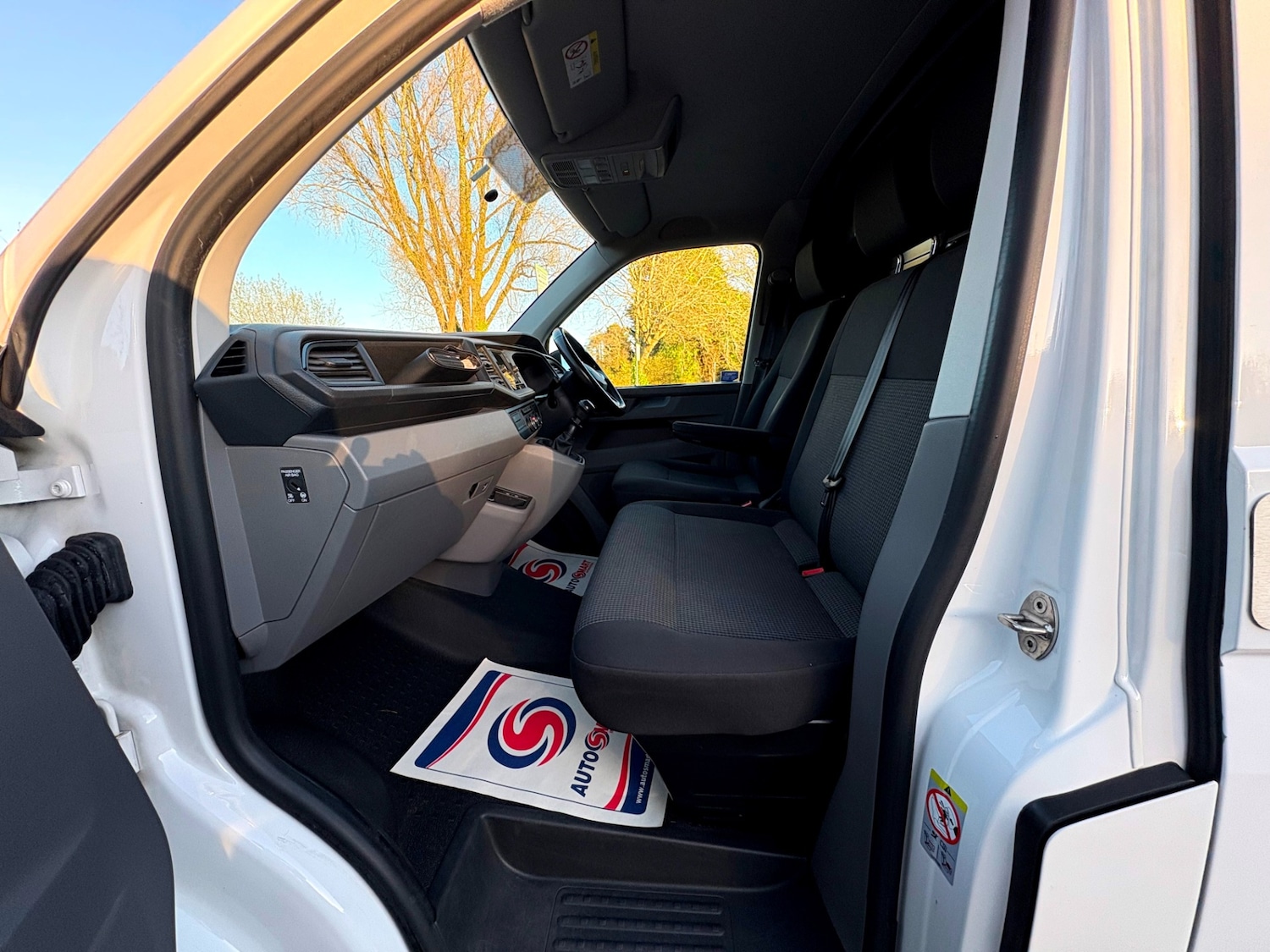 Used Volkswagen Transporter 2021 for sale - 76640041: Photo 16