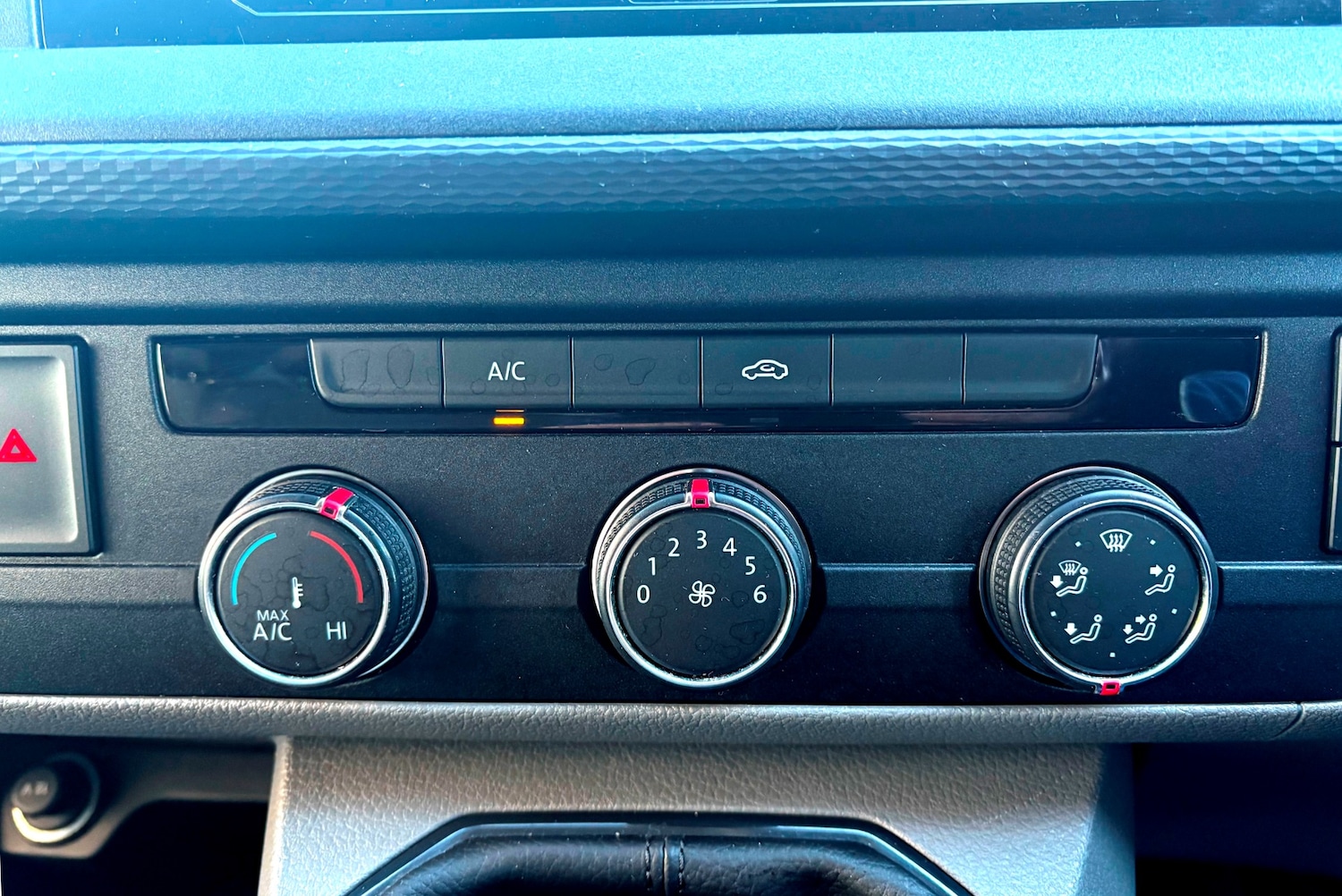 Used Volkswagen Transporter 2021 for sale - 76640041: Photo 29