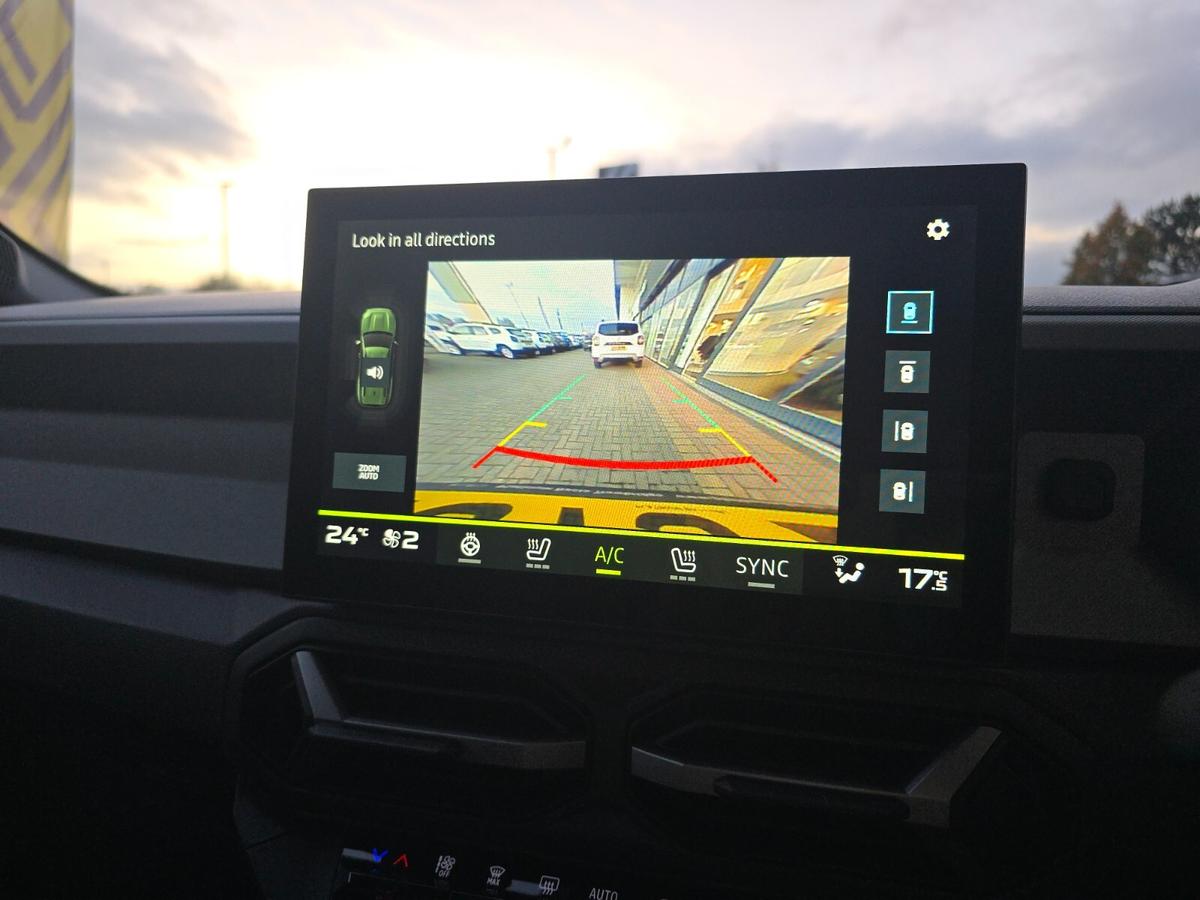 Used Dacia Bigster 2025 for sale - 76679789: Photo 19