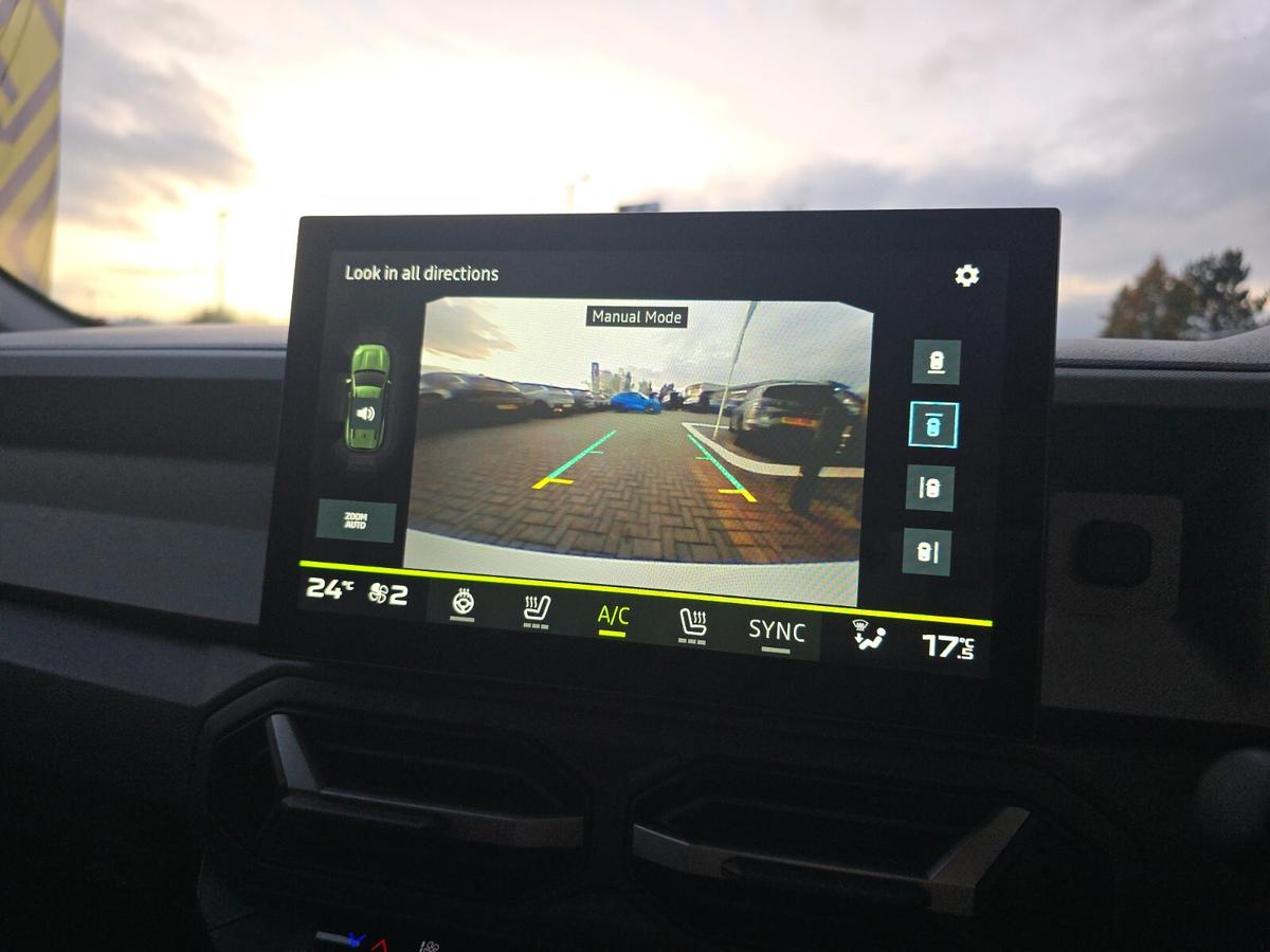 Used Dacia Bigster 2025 for sale - 76679789: Photo 20