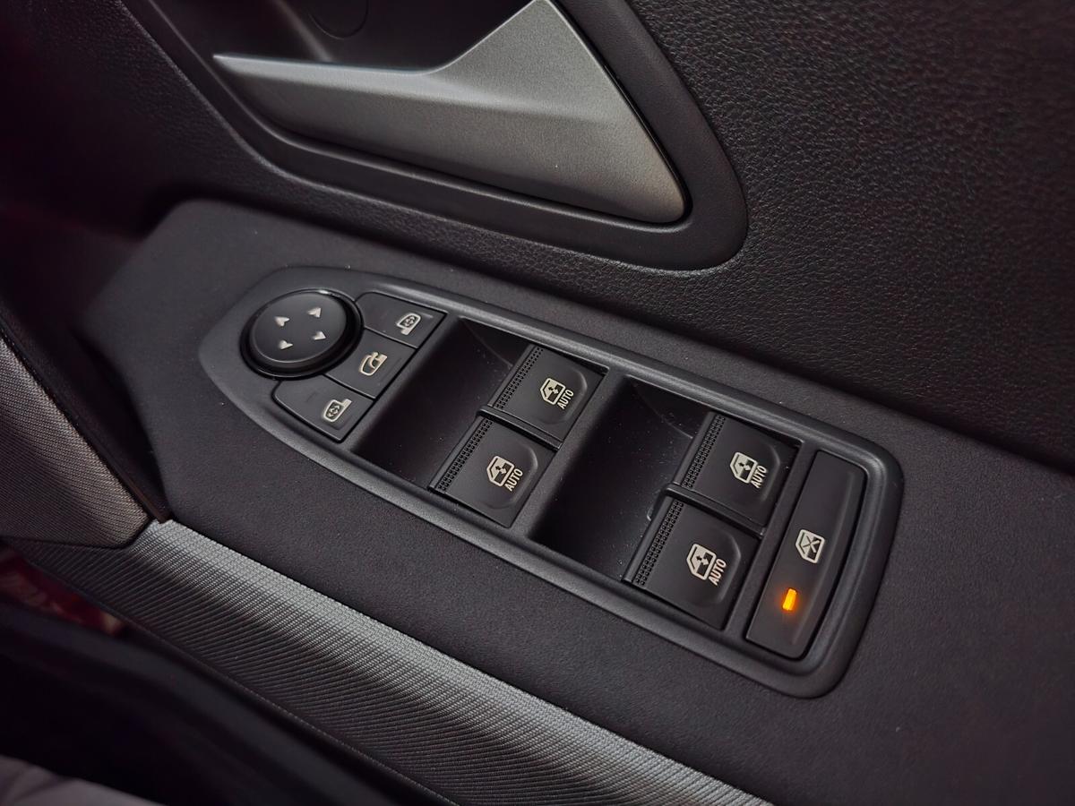 Used Dacia Bigster 2025 for sale - 76679789: Photo 25