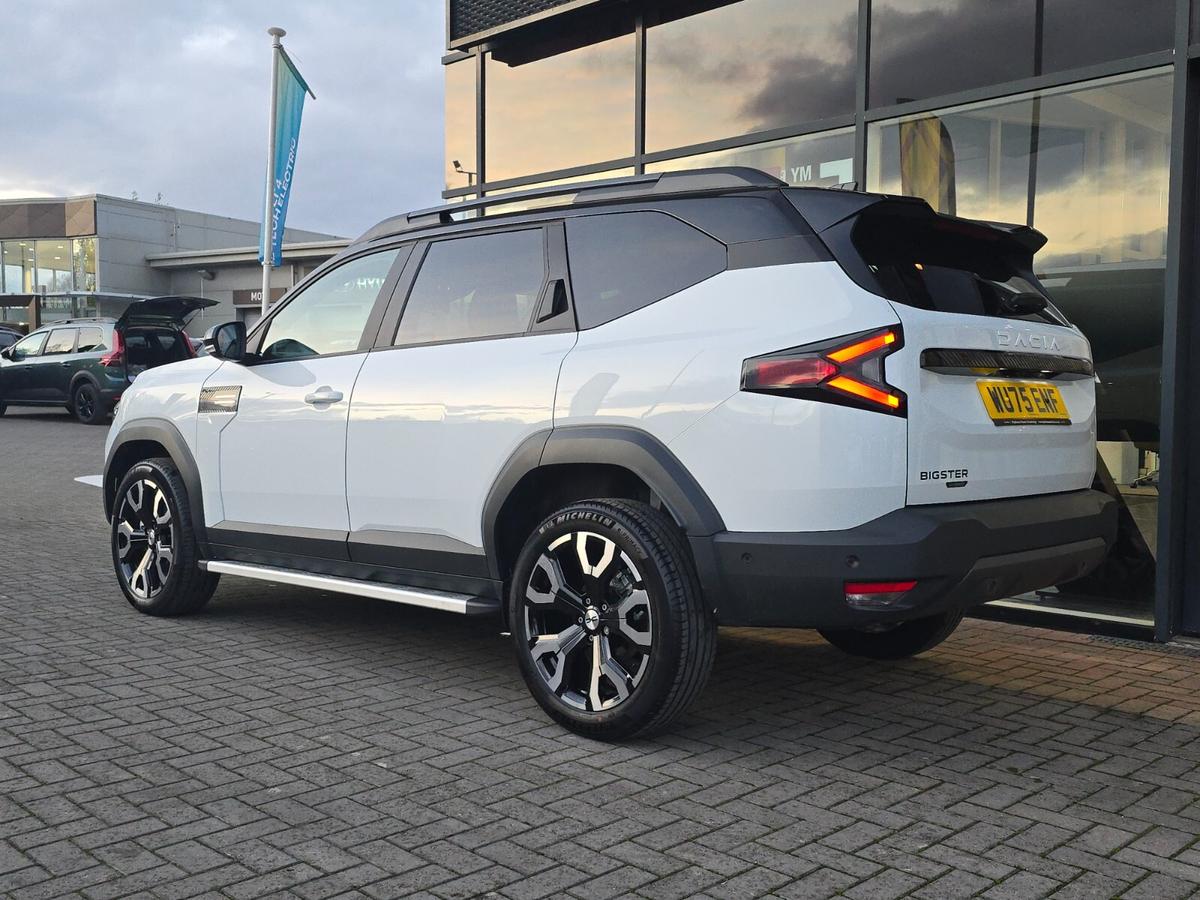 Used Dacia Bigster 2025 for sale - 76679789: Photo 3