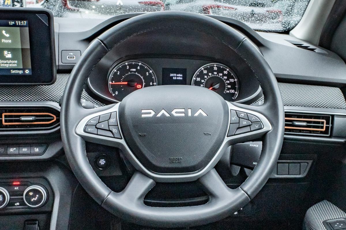 Used Dacia Sandero Stepway 2023 for sale - 76676649: Photo 13