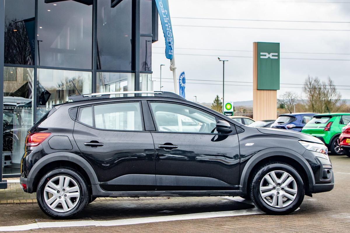 Used Dacia Sandero Stepway 2022 for sale - 77541985: Photo 3
