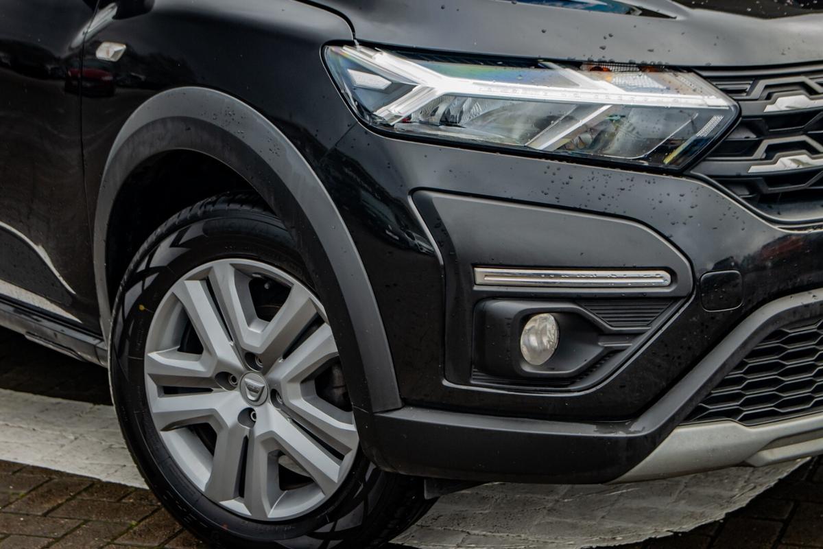 Used Dacia Sandero Stepway 2022 for sale - 77541985: Photo 6