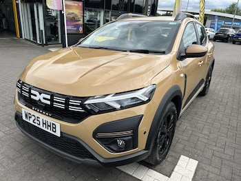 Used Dacia Sandero Stepway 2025 for sale - 76678987: Photo
