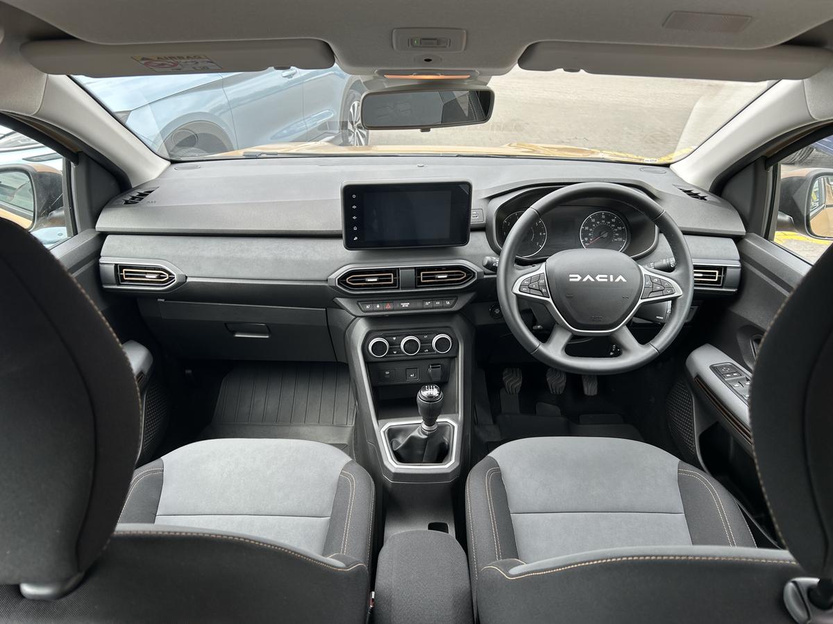 Used Dacia Sandero Stepway 2025 for sale - 76678987: Photo 7
