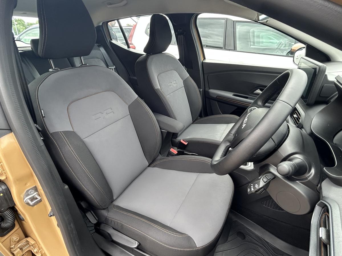 Used Dacia Sandero Stepway 2025 for sale - 76678987: Photo 9