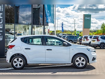 Used Dacia Sandero 2022 for sale - 78333063: Photo